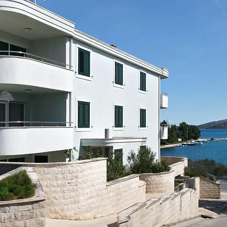 Appartement Lana Marina