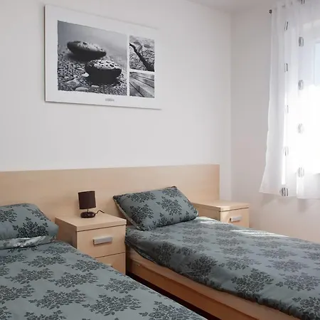 Apartment Lana